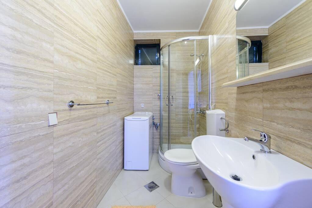Center - With Private Terrace 2 * Cavtat